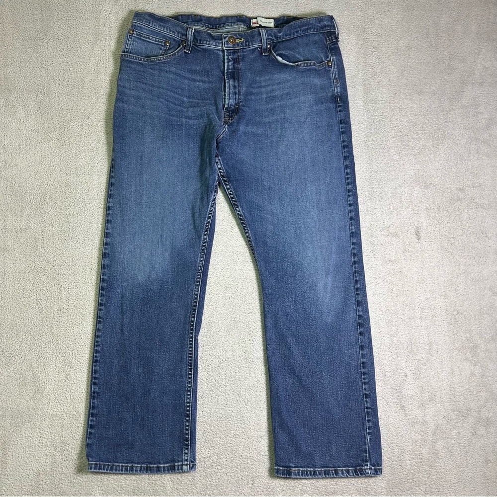 Wrangler Jeans Men’s 38x30 Relaxed Fit Bootcut Blue Medium Wash Denim